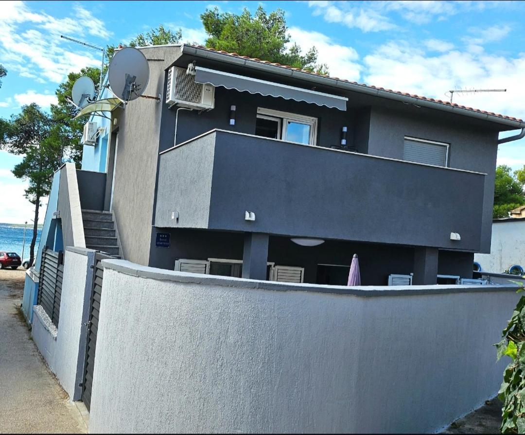 Apartman Karla Jadrija Exterior photo